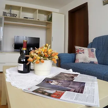 Pizzybondo Apartment *