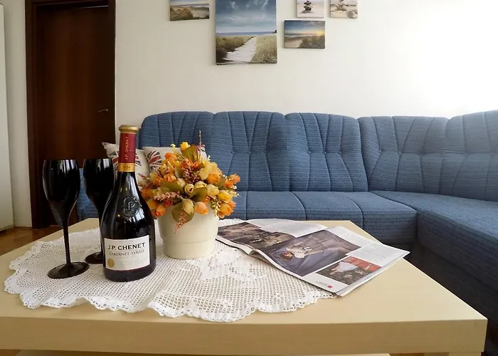 Pizzybondo Apartment Split